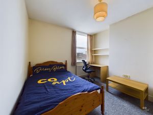 Photo 16- click for photo gallery